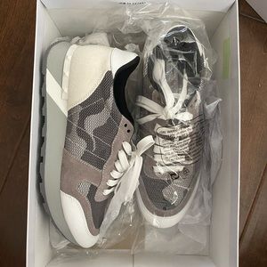 Steven Madden Sneakers
